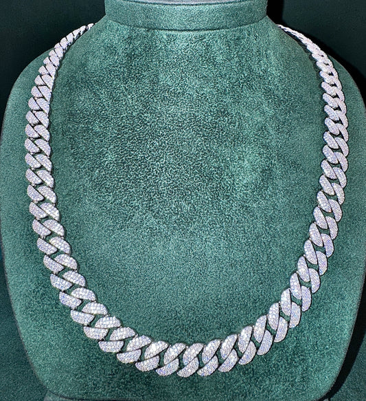 The Royal 12mm Cuban Link Chain