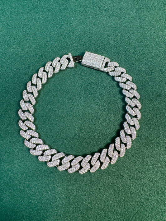 The Luxx 10 mm Cuban Link Bracelet
