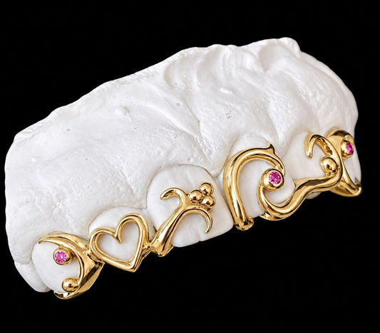 Scroll Heart custom grillz by AVM Gems